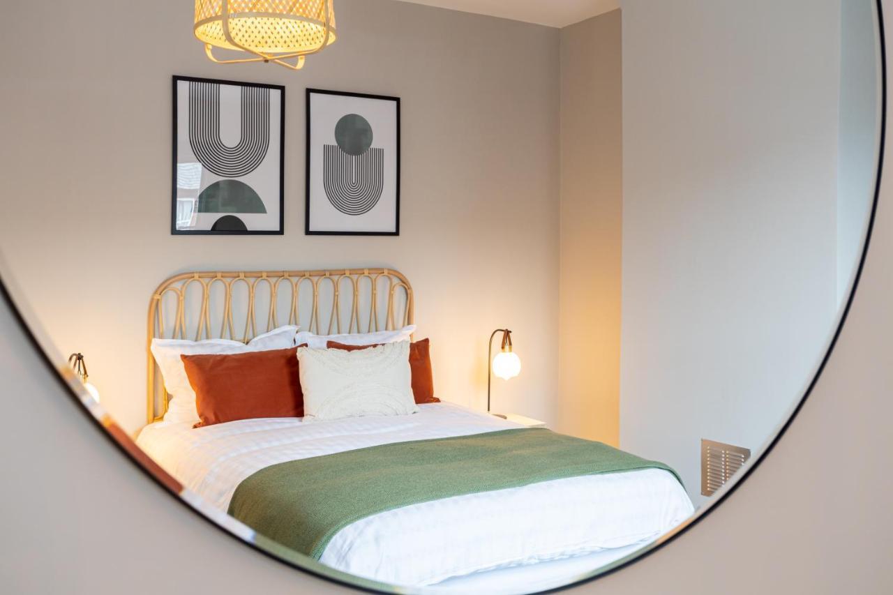 Stunning Scandi 3 Bed House In Manchester-Parking Villa Exterior photo